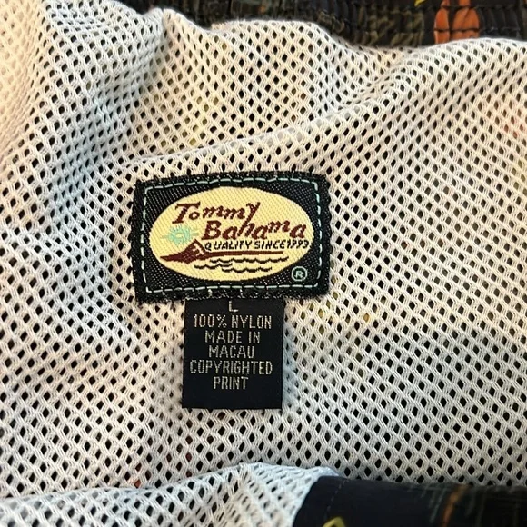 Tommy Bahama swim trunks - Picture 2 of 2